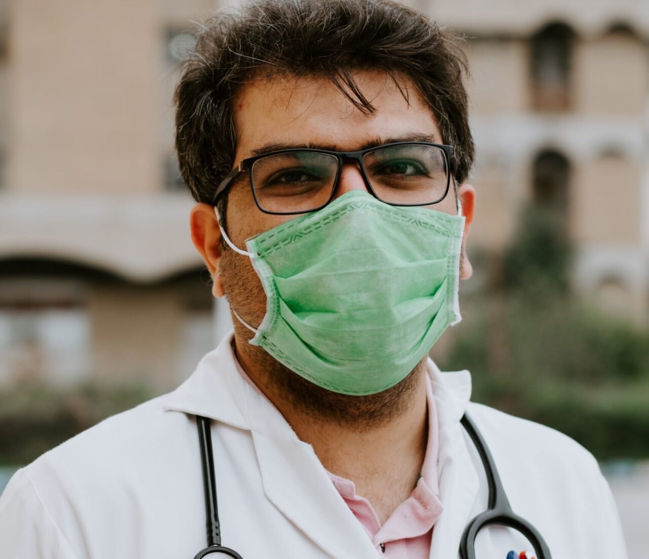 Online Mandatory Annual Refresher and Basic Life Support for Healthcare Professionals